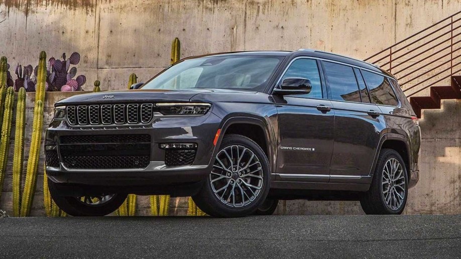 2022 Jeep Grand Cherokee in brown.