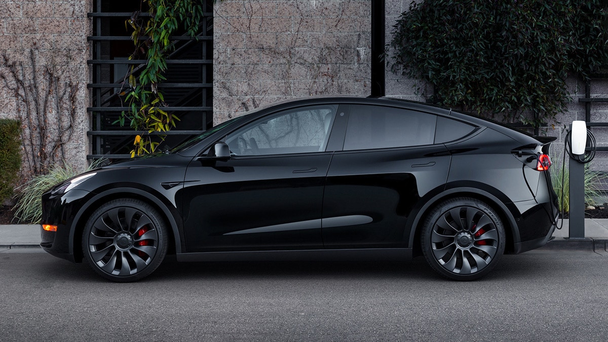 Tesla Model Y Jumps to 2nd in New Vehicle Registrations - Kelley Blue Book