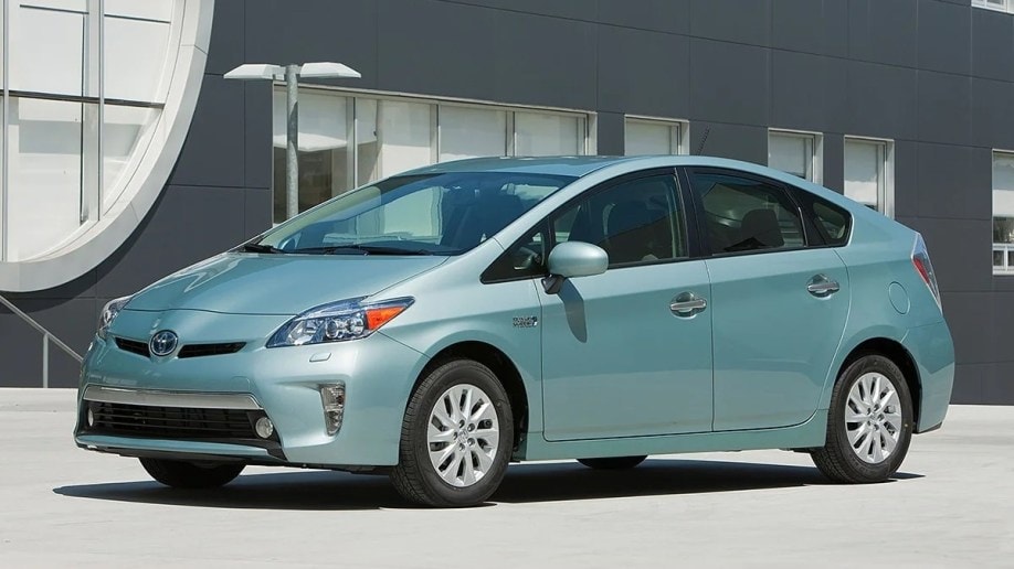 2015 Toyota Prius Plug-In near building