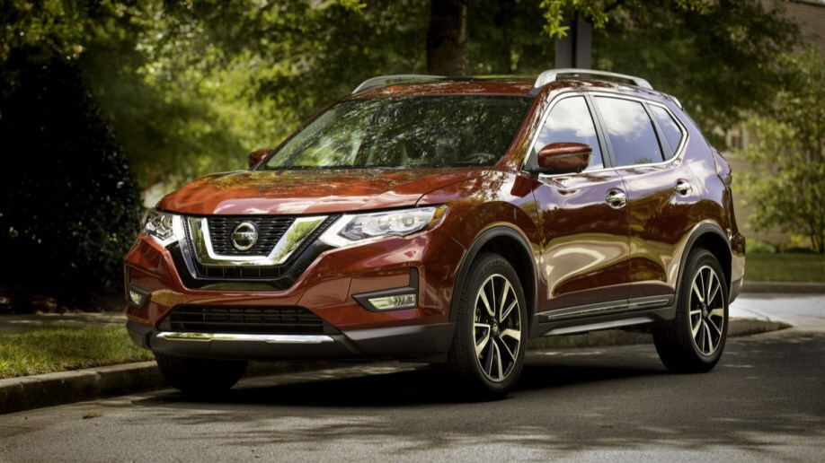 The 2019 Nissan Rogue Hybrid, seen from a front quarter angle.