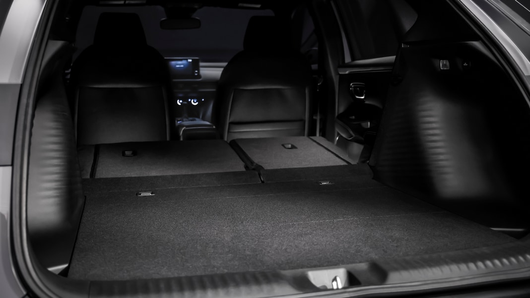 Let’s Take a Look Inside the Redesigned 2023 Honda HRV Kelley Blue Book