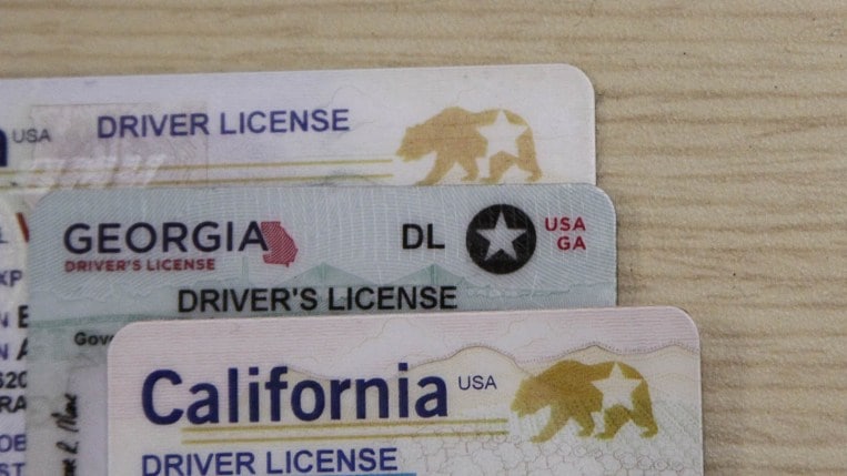 Real ID driver’s license stars