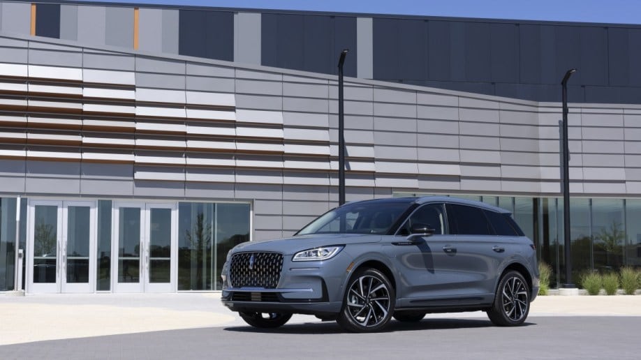 The 2023 Lincoln Corsair seen from a front quarter angle
