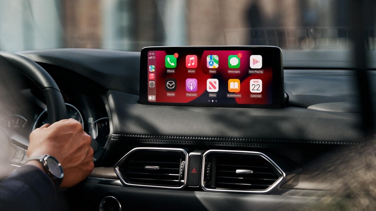 Apple CarPlay Update Will Let Everyone Assemble a Playlist - Kelley Blue  Book