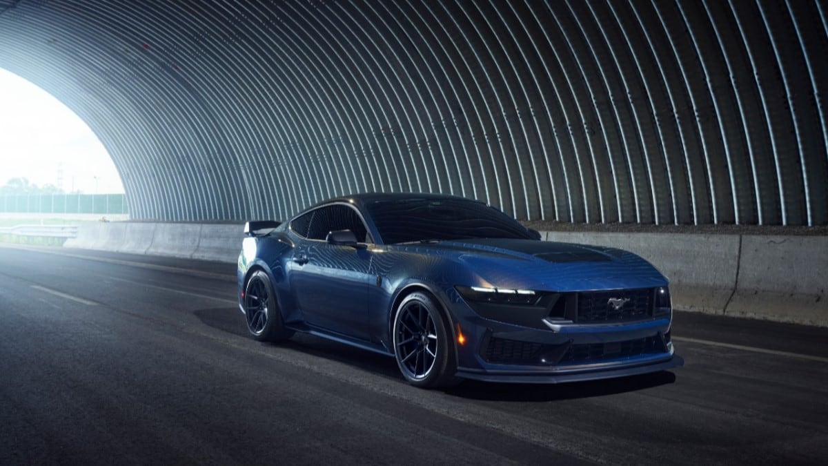 Ford Shows Off Mustang Dark Horse Interior Kelley Blue Book