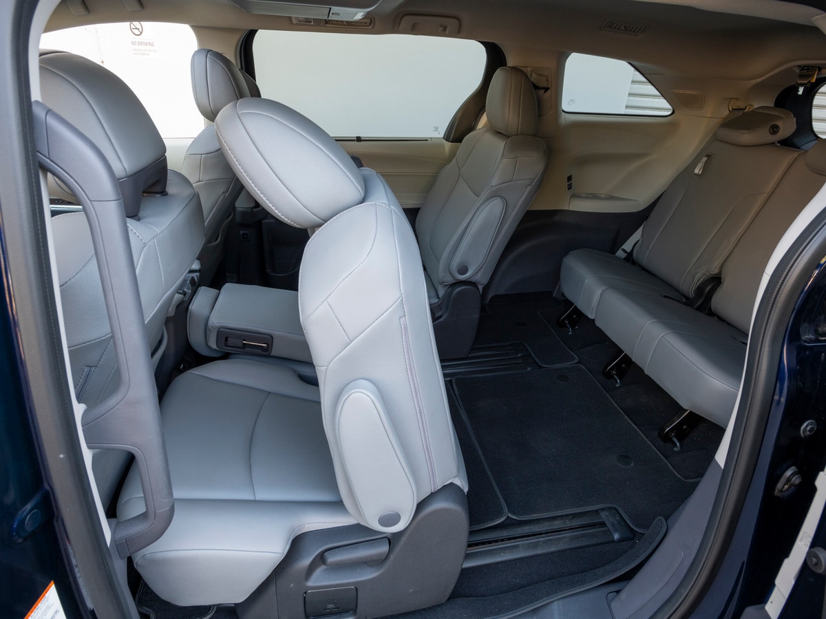 2022 Toyota Sienna XLE