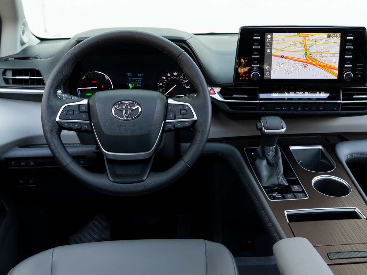 2022 Toyota Sienna XLE