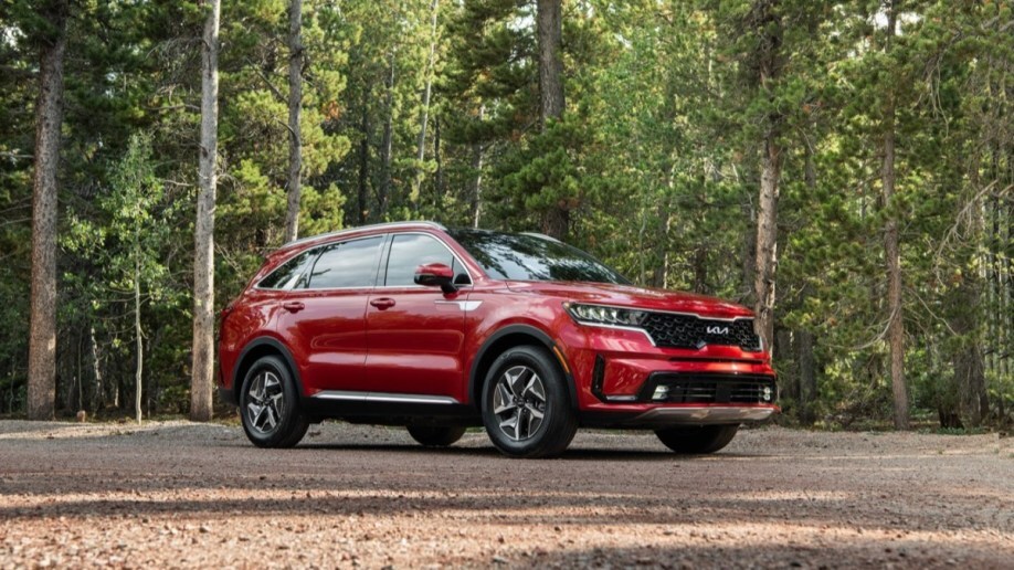 The 2023 Kia Sorento Hybrid in Runway Red