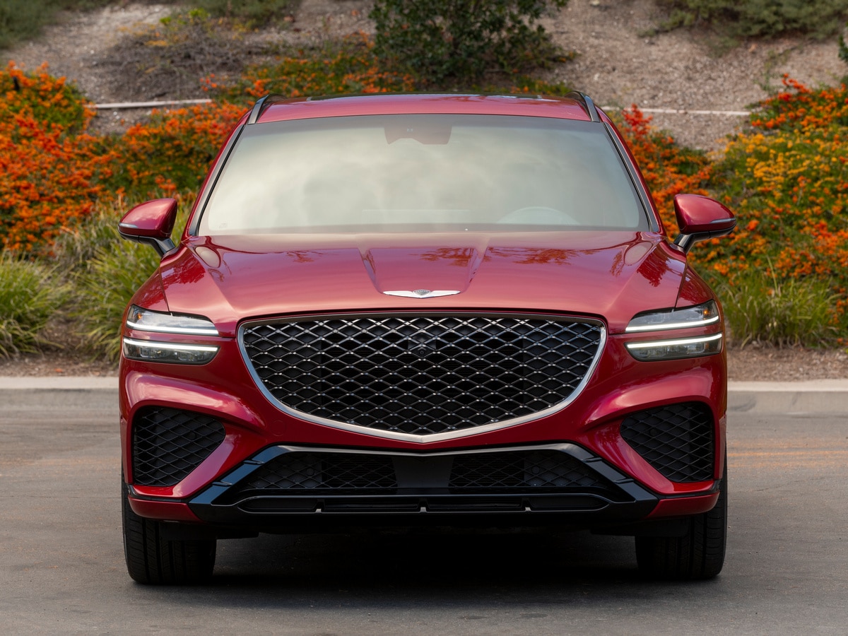 Red 2022 Genesis GV70