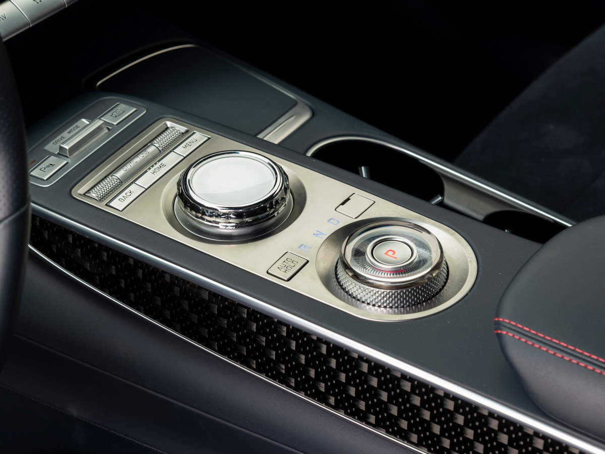 2022 Genesis GV70