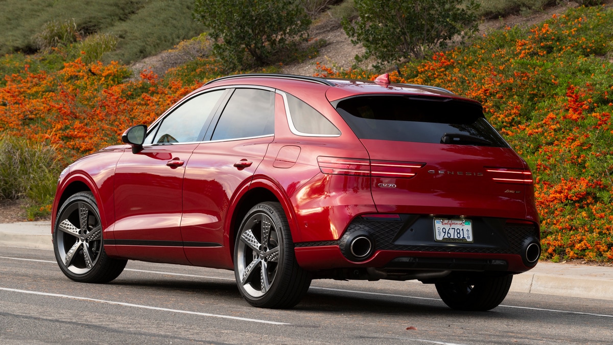 Red 2022 Genesis GV70