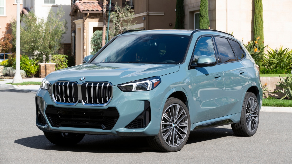 BMW X1 Is Our Subcompact Luxury SUV Best Buy of 2023 - Kelley Blue Book