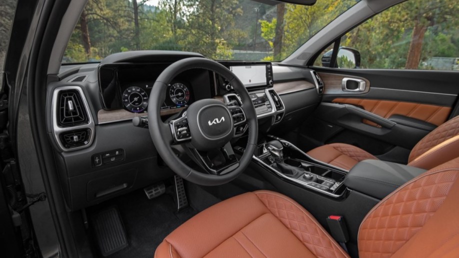 The interior of the 2023 Kia Sorento
