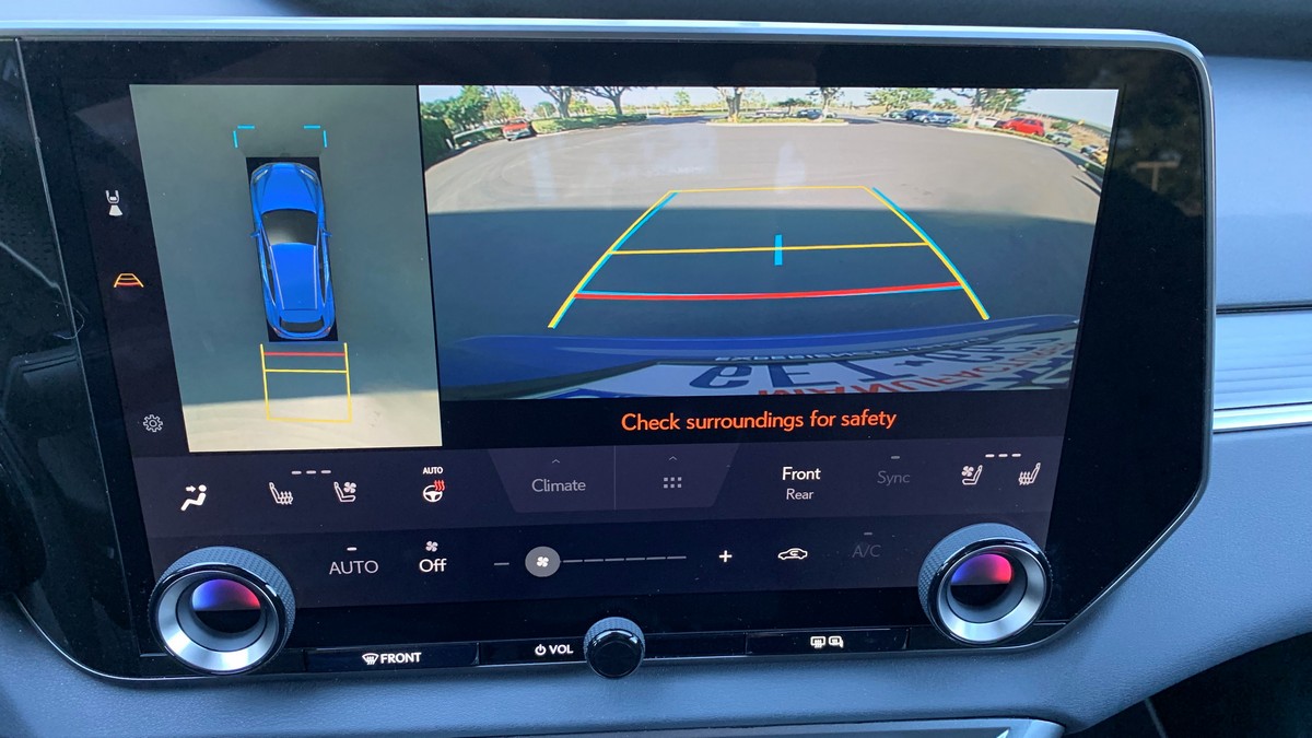 Which Cars Have Backup Cameras for 2020?