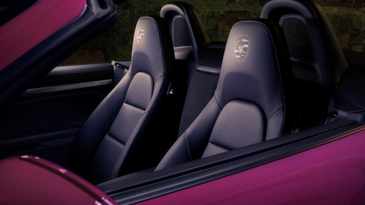 The seats of the 2024 Porsche Boxster Style Edition