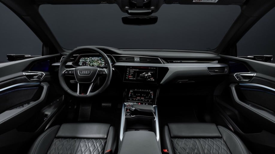 The cabin of the 2024 Audi Q8 e-tron