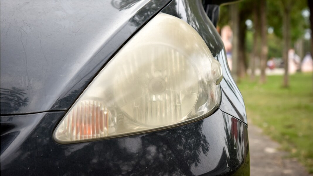 Headlights Burned Out What's the Cost to Replace? Kelley Blue Book