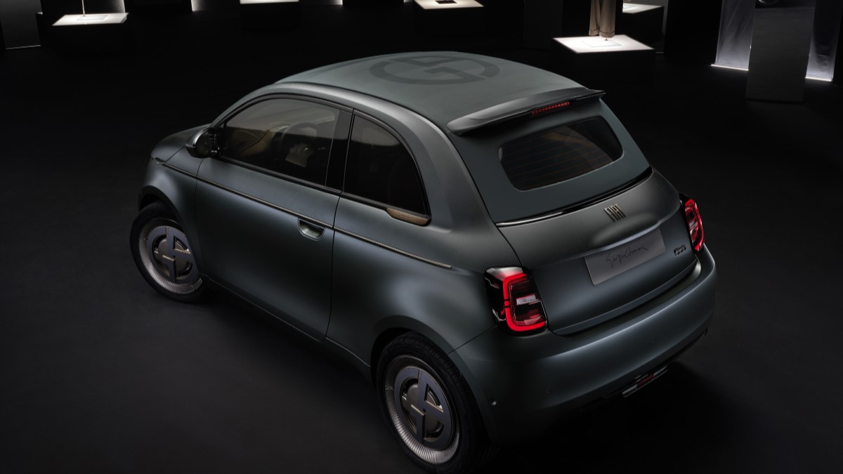 Fiat We’re Bringing Electric 500e to America for 2024 Kelley Blue Book
