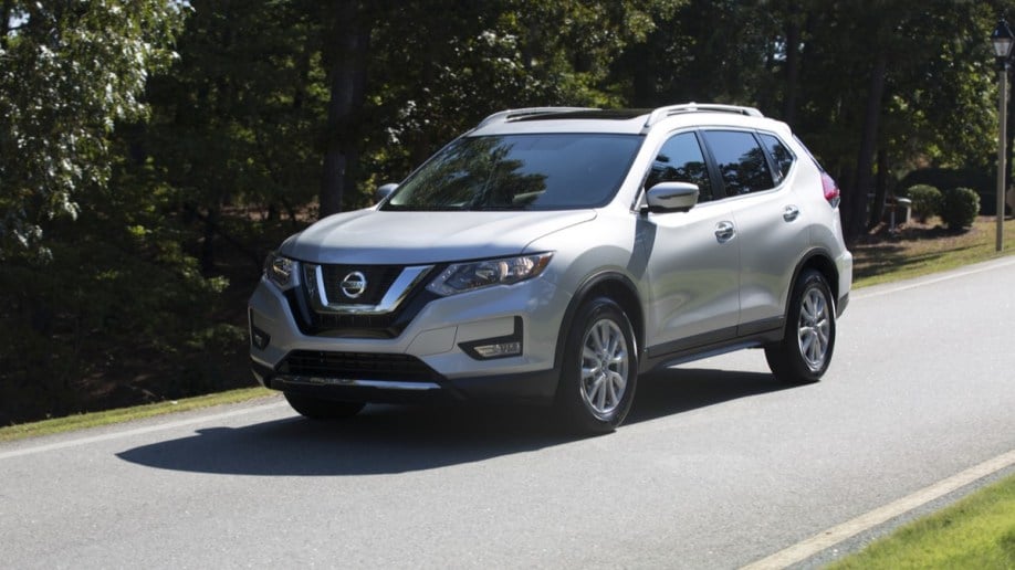 The 2017 Nissan Rogue seen from a front quarter angle 