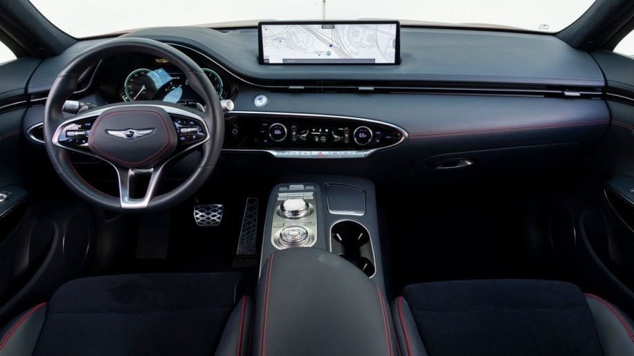 2022 Genesis GV70 interior dash