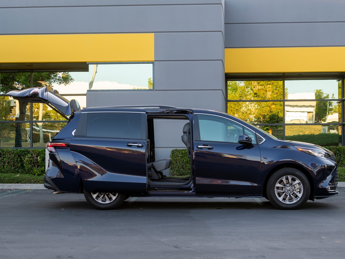 2022 Toyota Sienna with doors and hatch open.