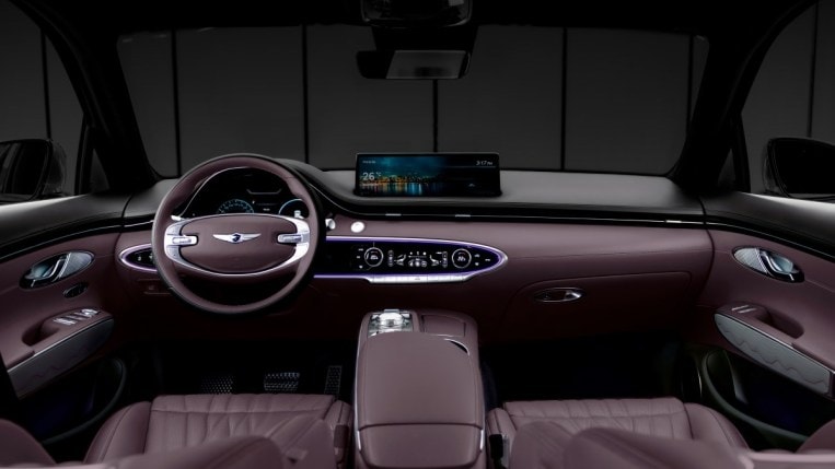 The interior of the Genesis GV70 in purple