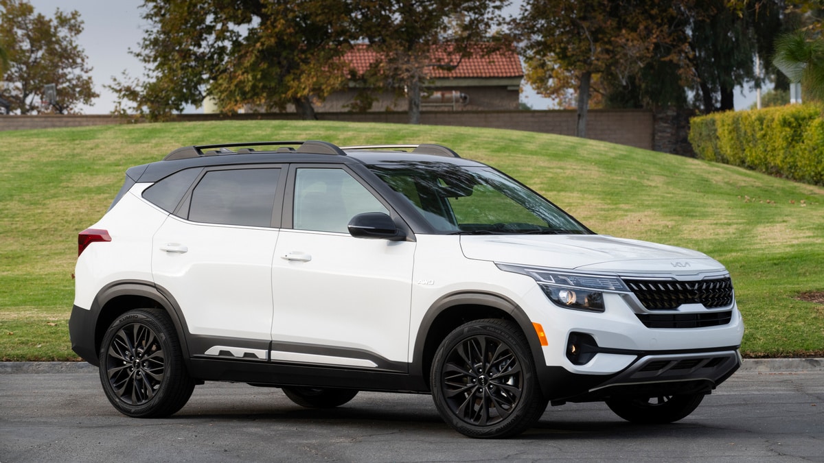 7. 2023 Kia Seltos near grassy hill