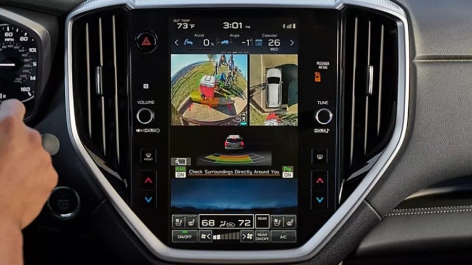 The 360-degree surround view monitor of the 2023 Subaru Ascent