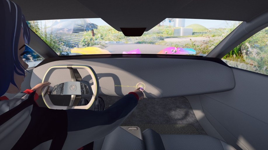The massive, windshield-wide heads-up display of the BMW i Vision Dee concept