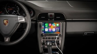 The updated PCCM infotainment unit in a Porsche 911