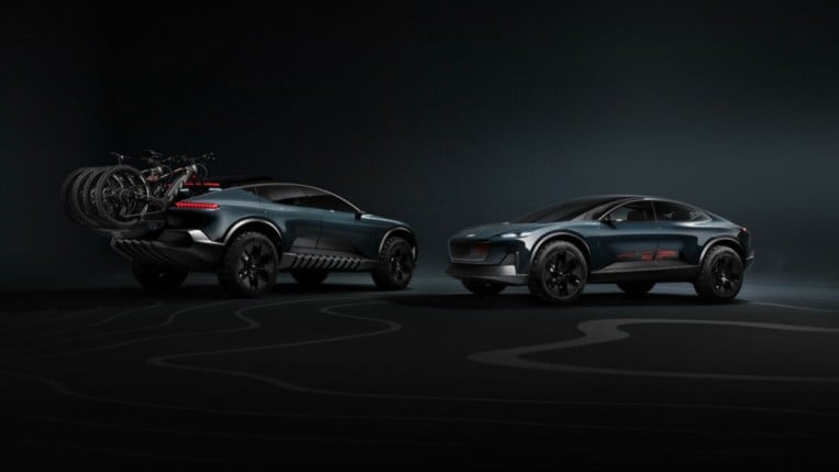A pair of Audi Activesphere concepts facing each other