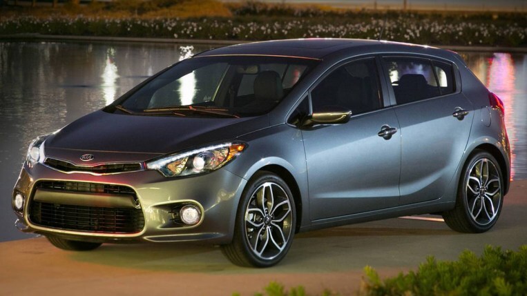 2015 Kia Forte5 in dark grey