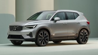 2023 Volvo XC40 in Silver Dawn