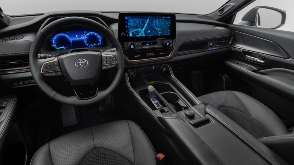 2024 Toyota Grand Highlander Still Highlander, but Grand Kelley Blue