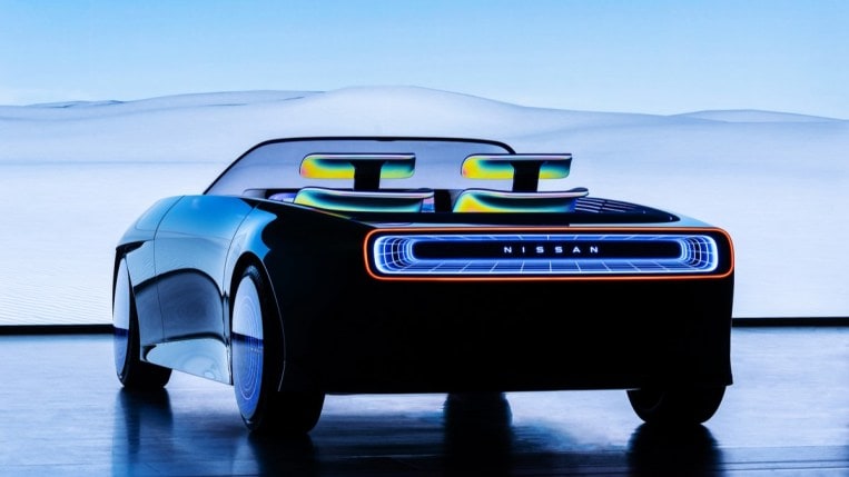 nissan-max-out-concept-rear-quarter