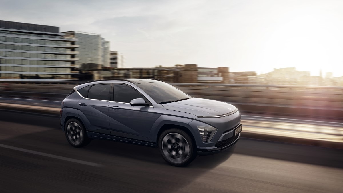 Hyundai Unveils Larger, 'Multiplayer' 2024 Kona - Kelley Blue Book