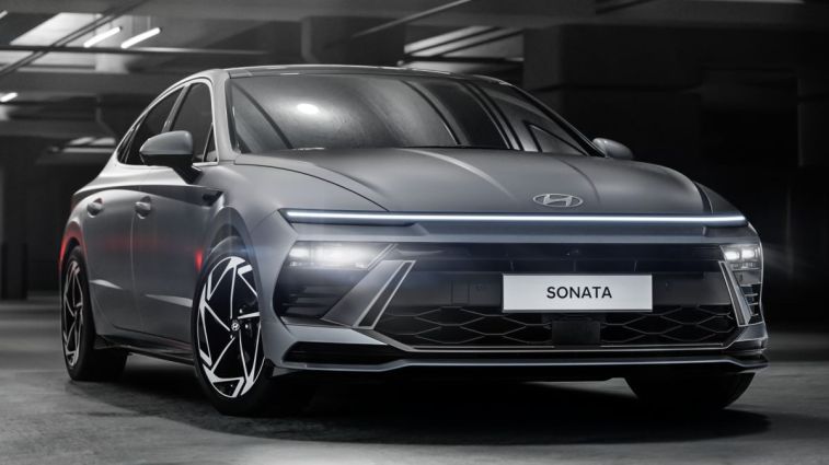 Front view of the restyled 2024 Hyundai Sonata