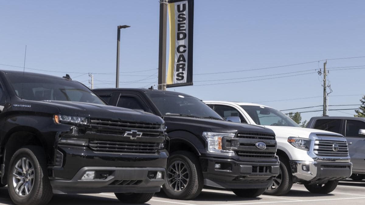 used trucks lined up at a dealership