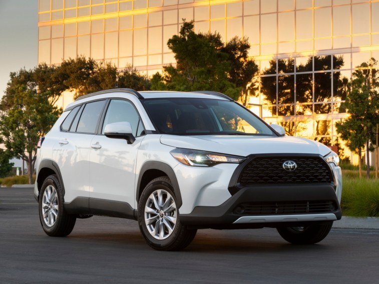 10 Best Lease Deals Under $300 in August 2023 - Kelley Blue Book