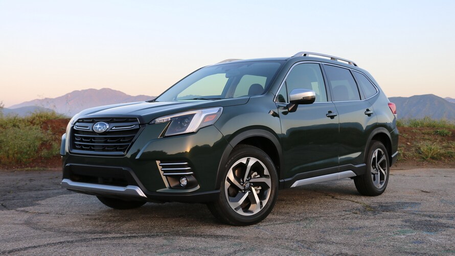 2023 Subaru Forester vs. 2024 Hyundai Tucson Comparison Kelley Blue Book