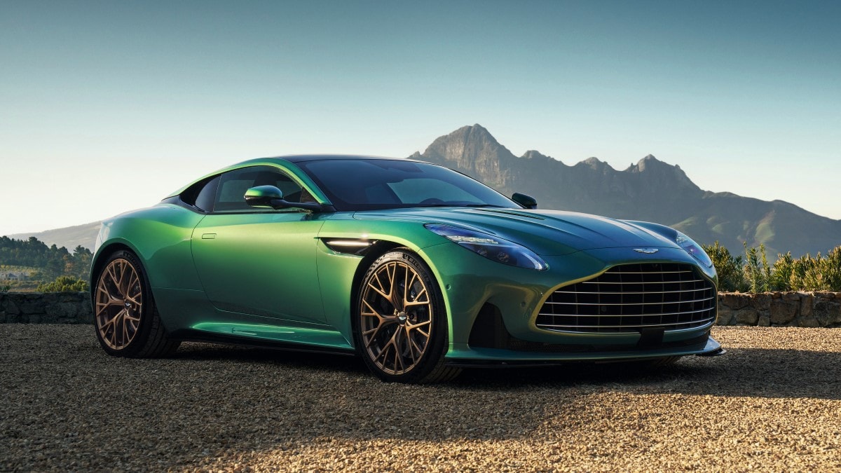 2025 Aston Martin DB12 A lot of Change; Little Change Motocourt