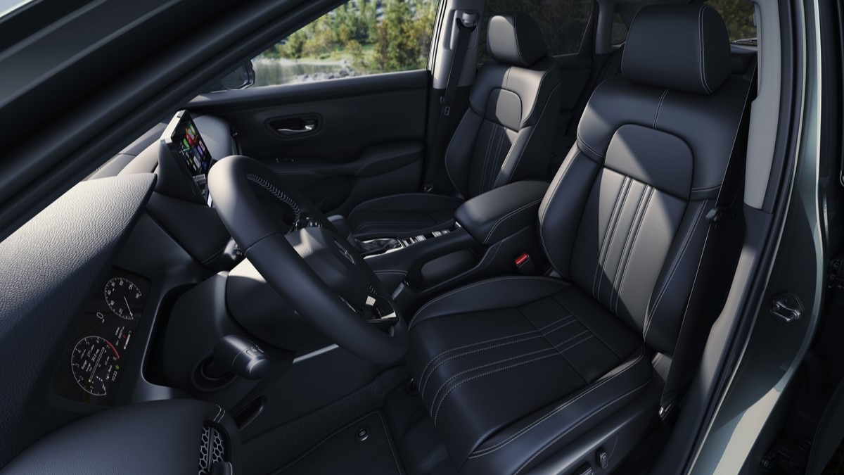 The interior of the 2024 Honda HR-V EX-L