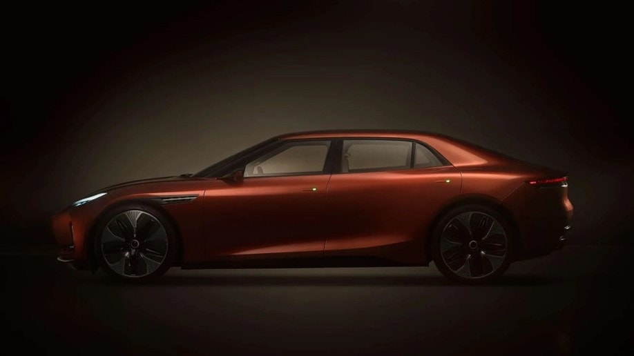 The NEVS Emily GT prototype in profile 