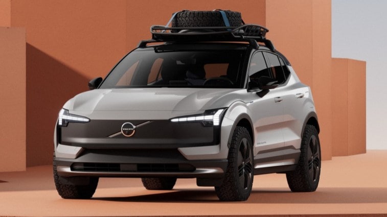 The 2025 Volvo EX30 Cross Country seen from a front quarter angle