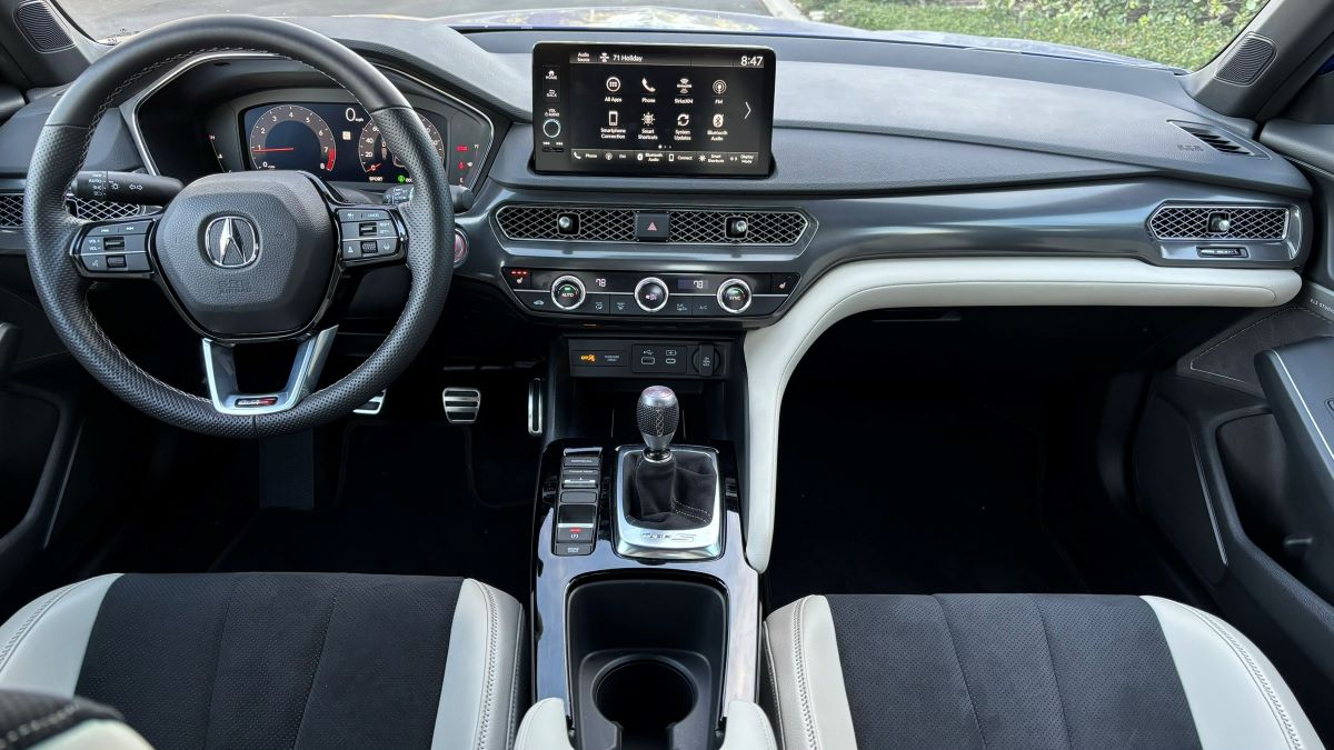 Interior of the 2024 Acura Integra Type S