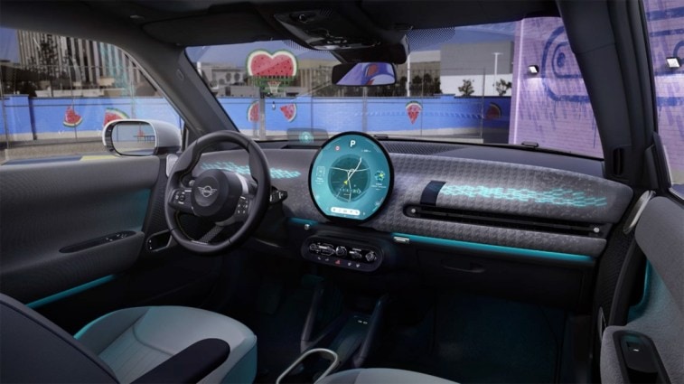 The interior of the 2025 Mini Cooper hardtop