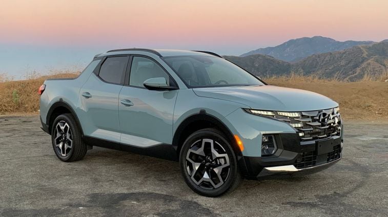 2023 Hyundai Santa Cruz in stone blue at GMR sunrise.