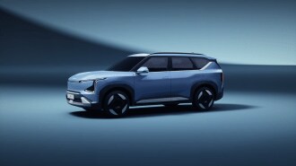 2025-Kia-EV5-front-quarter
