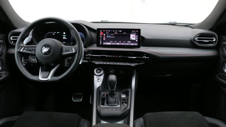 2024 Dodge Hornet RT PHEV interior, dash.