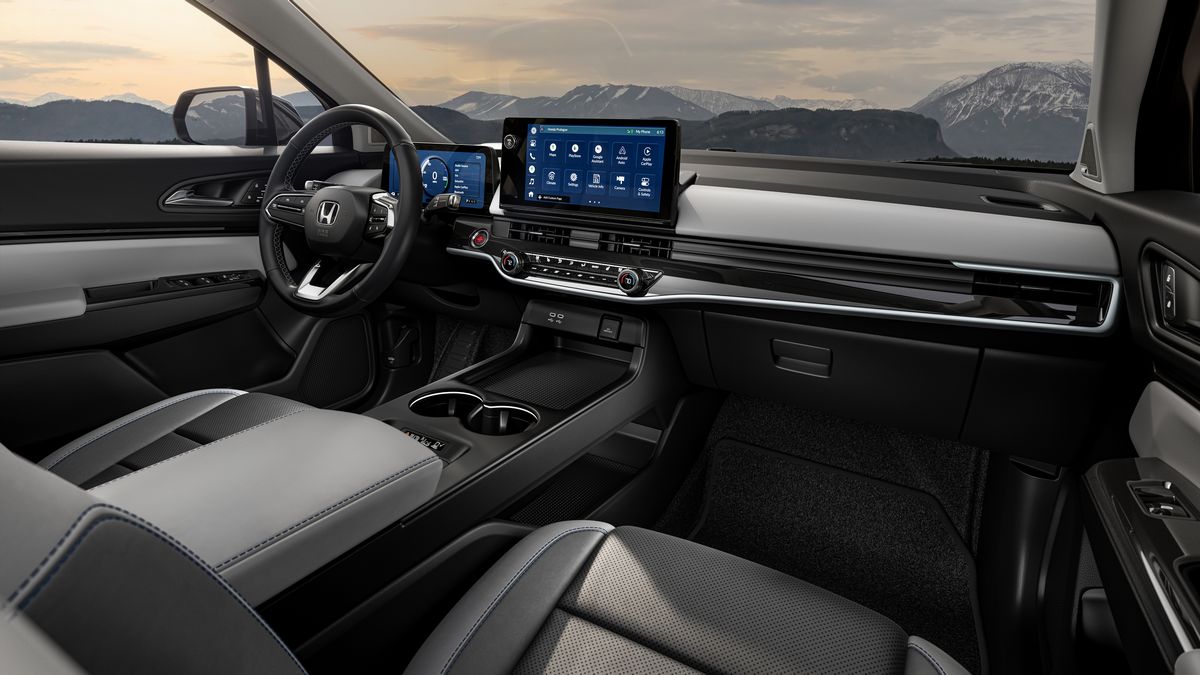 2024 Honda Prologue Elite front cabin.